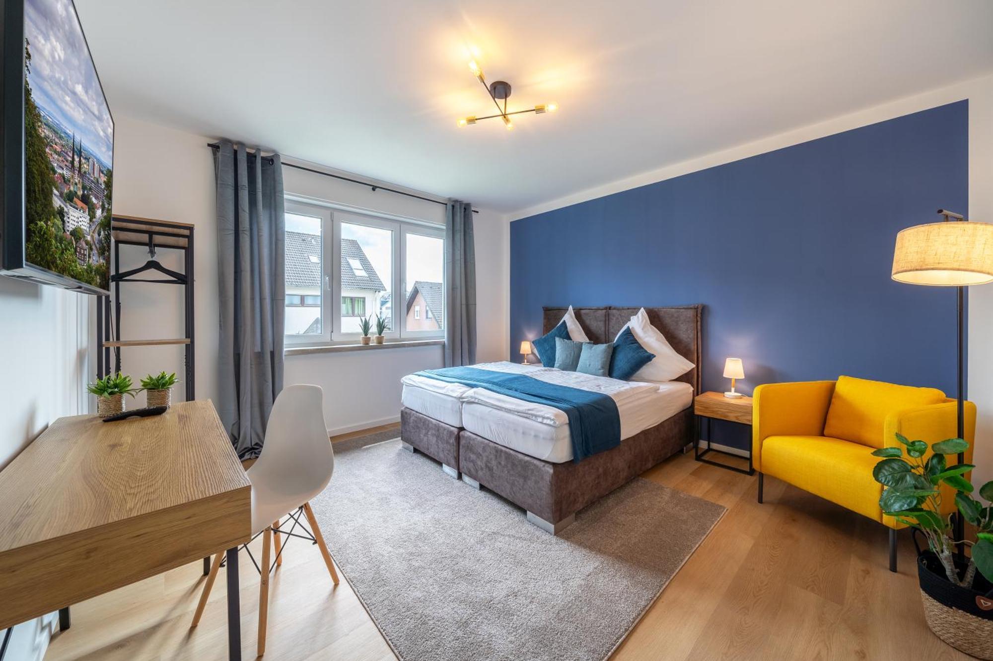 Raw-Flat Meier - Modern - Stylisch - Balkon - Netflix Bielefeld Kültér fotó
